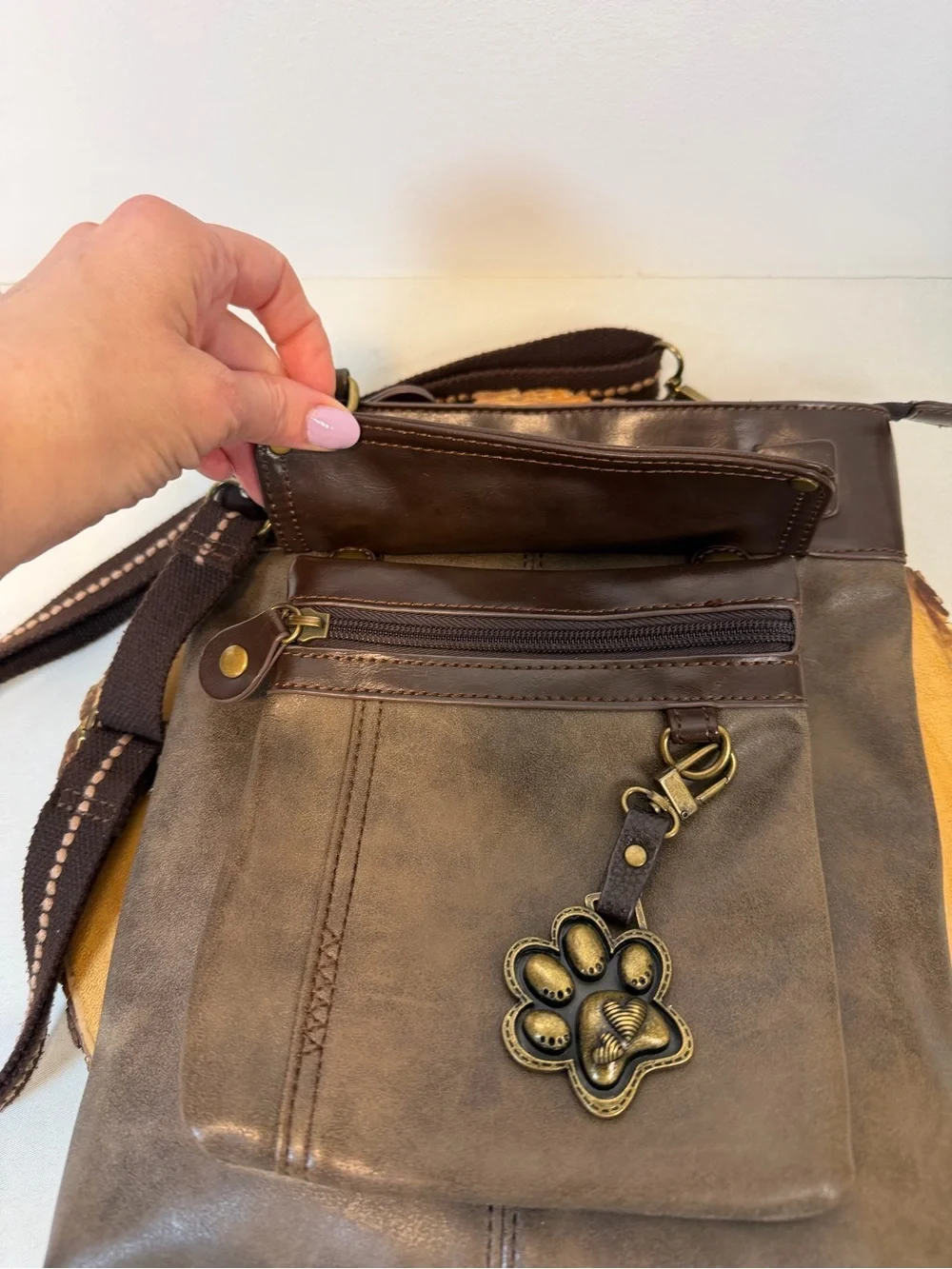 Chala detachable front